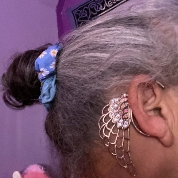 Goldtone Angel Wing Ear Cuff Earring – Fashion Jewelry, Unisex Accessory - Picture 5 of 5